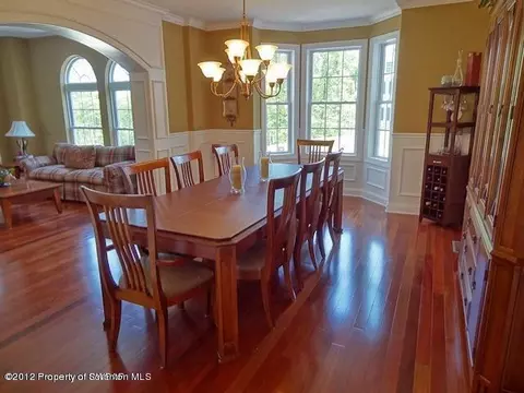 16 Windy Dr, Shavertown, PA 18708 photo 4