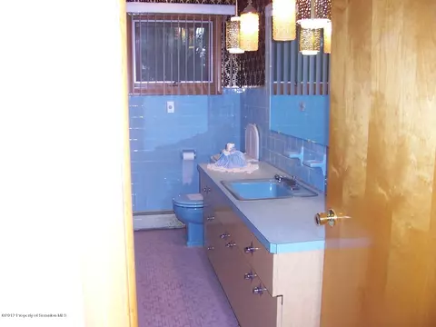 179 E Pine St, Dunmore, PA 18512 photo 8