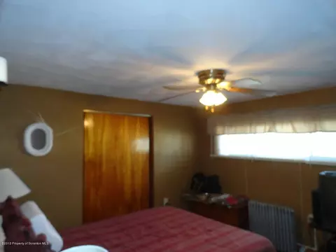 301 Kennedy St, Old Forge, PA 18518 photo 6