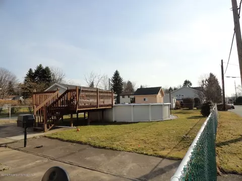 301 Kennedy St, Old Forge, PA 18518 photo 13