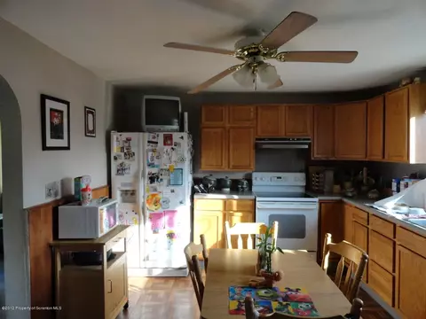 301 Kennedy St, Old Forge, PA 18518 photo 3