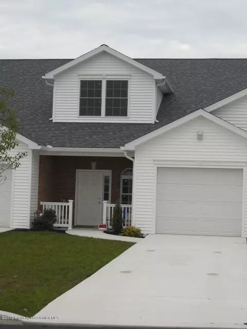 132 Pierce St, Eynon, PA 18403 photo 1