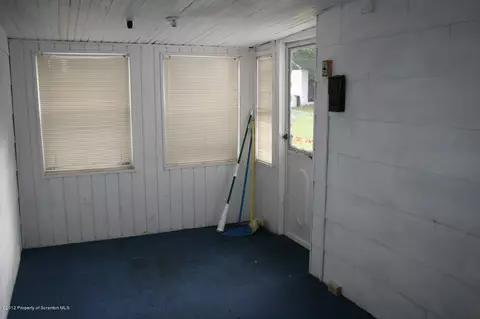 507 W Mary St, Old Forge, PA 18518 photo 19