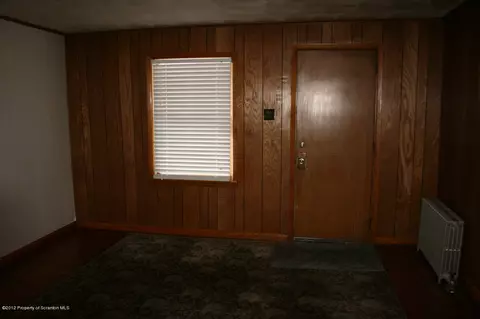 507 W Mary St, Old Forge, PA 18518 photo 3