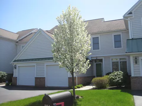 203 Thackeray Close, Moosic, PA 18507 photo 15