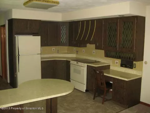 694 Parallel Rd, Scranton, PA 18504 photo 8