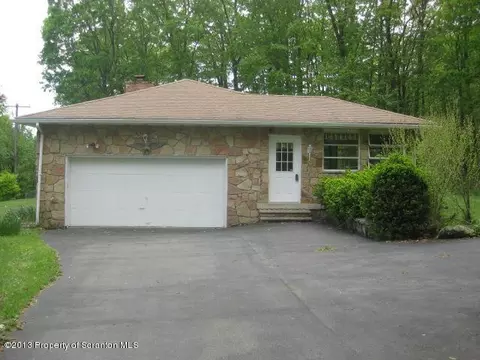 694 Parallel Rd, Scranton, PA 18504 photo 4