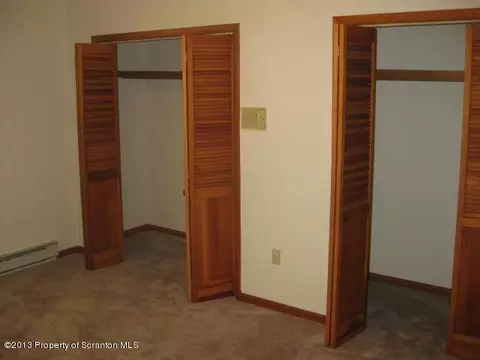 694 Parallel Rd, Scranton, PA 18504 photo 14