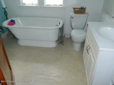1775 E Mountain Rd, Scranton, PA 18505 photo 17