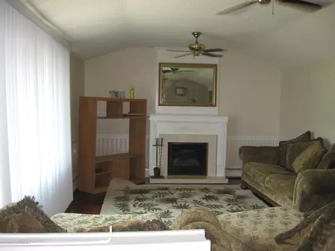 2408 Milwaukee Rd, Clarks Summit, PA 18411 photo 3
