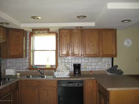 2408 Milwaukee Rd, Clarks Summit, PA 18411 photo 5