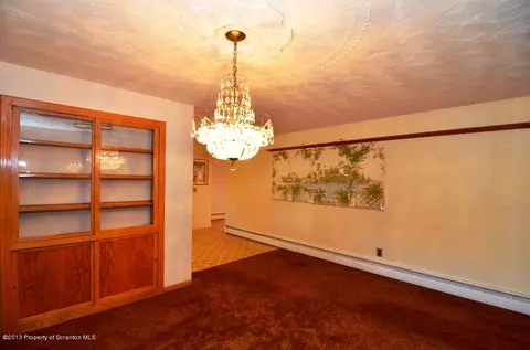 503 Josephine St, Old Forge, PA 18518 photo 9