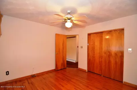 503 Josephine St, Old Forge, PA 18518 photo 19