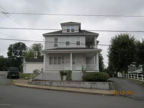 31 Butler St, Old Forge, PA 18518 photo 1