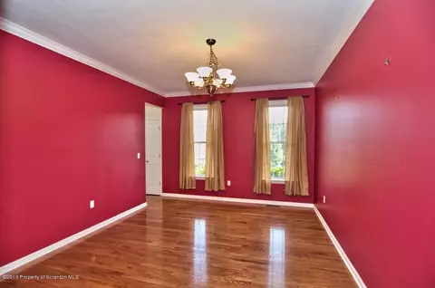 7 Kipling Dr, Moosic, PA 18507 photo 15