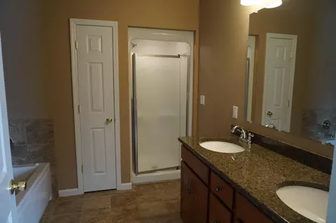 127 Pierce St, Eynon, PA 18403 photo 14