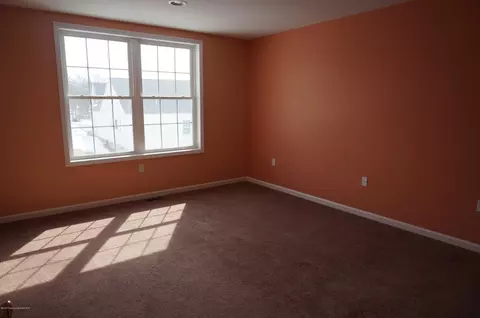 127 Pierce St, Eynon, PA 18403 photo 16