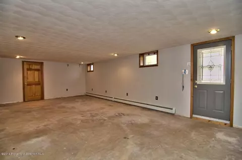 1231 Mowery St, Old Forge, PA 18518 photo 41