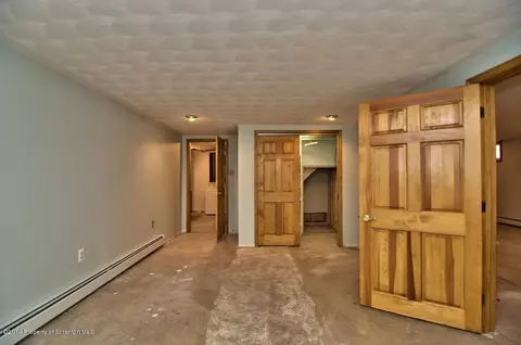 1231 Mowery St, Old Forge, PA 18518 photo 39