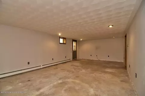 1231 Mowery St, Old Forge, PA 18518 photo 45