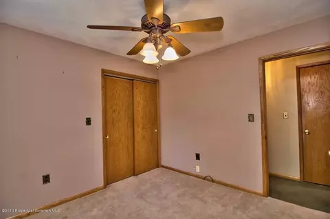 1231 Mowery St, Old Forge, PA 18518 photo 31