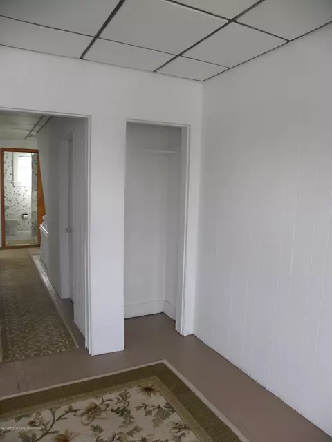 623 Hampton St, Scranton, PA 18504 photo 21