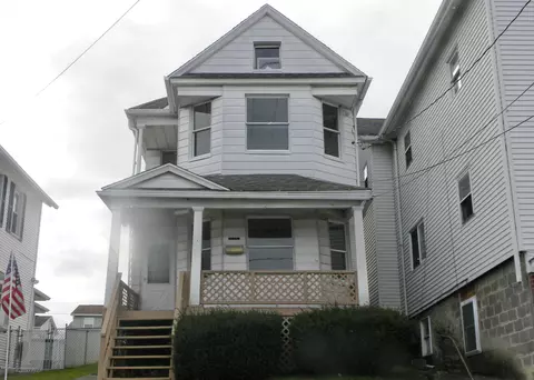 623 Hampton St, Scranton, PA 18504 photo 1