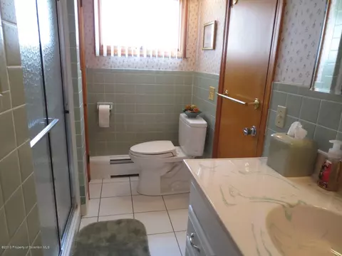 809 S Webster Ave, Scranton, PA 18505 photo 7