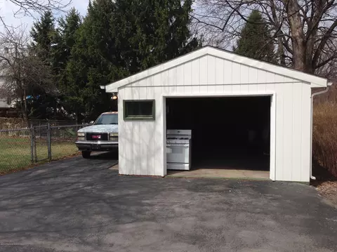 210 Spring St, Scranton, PA 18508 photo 54