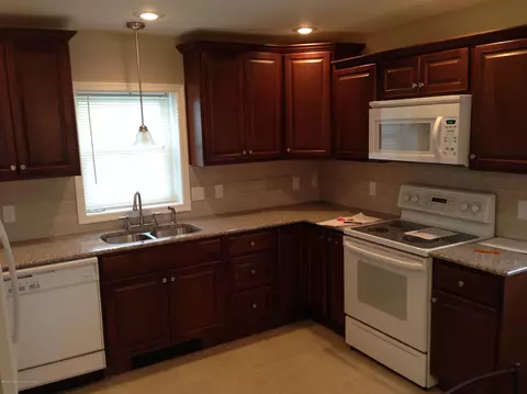 210 Spring St, Scranton, PA 18508 photo 13