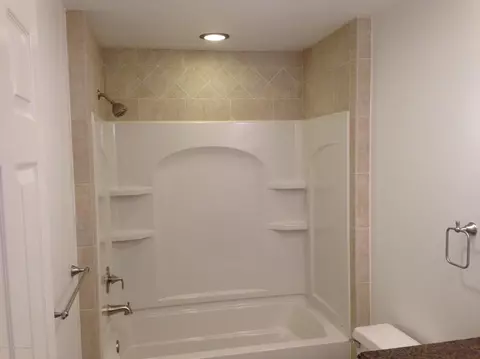 210 Spring St, Scranton, PA 18508 photo 32