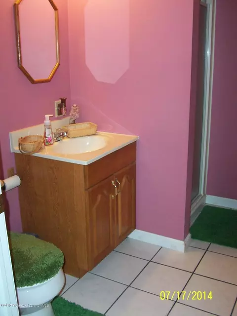 605 Loop Ave, Scranton, PA 18508 photo 19