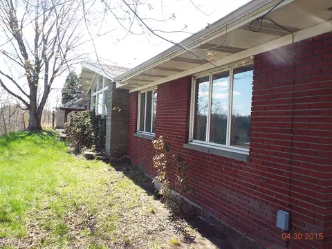 859 S Main St, Old Forge, PA 18518 photo 1