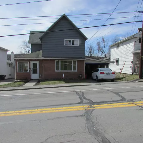 952 E Drinker St, Dunmore, PA 18512 photo 2