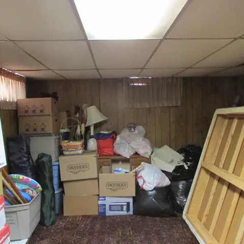 952 E Drinker St, Dunmore, PA 18512 photo 14
