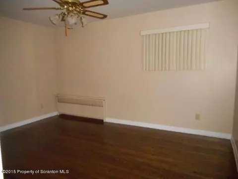 130 Foley St, Old Forge, PA 18518 photo 5