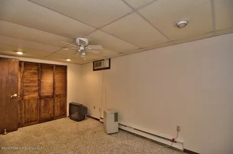 110 Apache Dr, Old Forge, PA 18518 photo 36