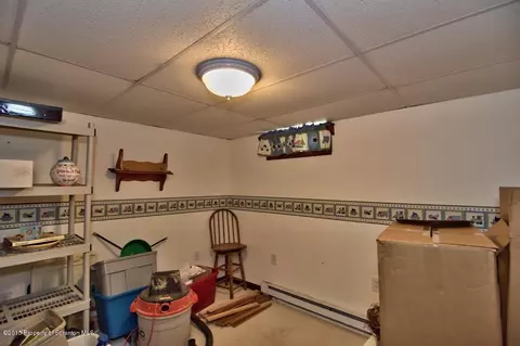 110 Apache Dr, Old Forge, PA 18518 photo 38