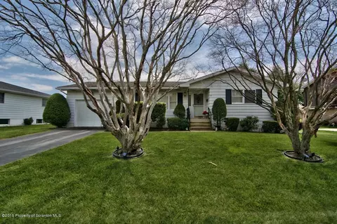 110 Apache Dr, Old Forge, PA 18518 photo 1