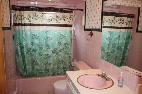 232 Walnut St, Moosic, PA 18507 photo 11