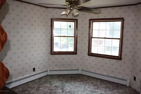 232 Walnut St, Moosic, PA 18507 photo 14
