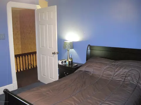 103 Cherry St, Dunmore, PA 18512 photo 23