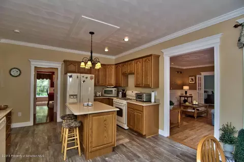 1 Union St, Old Forge, PA 18518 photo 8