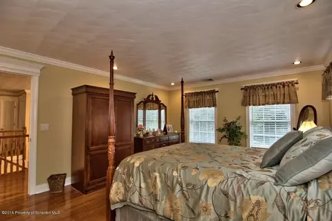 1 Union St, Old Forge, PA 18518 photo 28