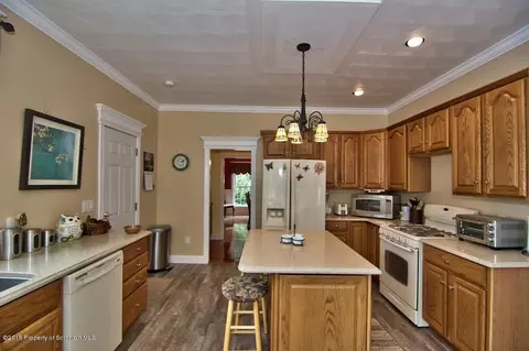 1 Union St, Old Forge, PA 18518 photo 7