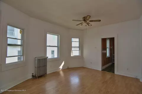 632 Hickory St, Scranton, PA 18505 photo 25