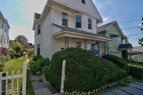 632 Hickory St, Scranton, PA 18505 photo 2