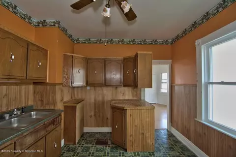 632 Hickory St, Scranton, PA 18505 photo 28