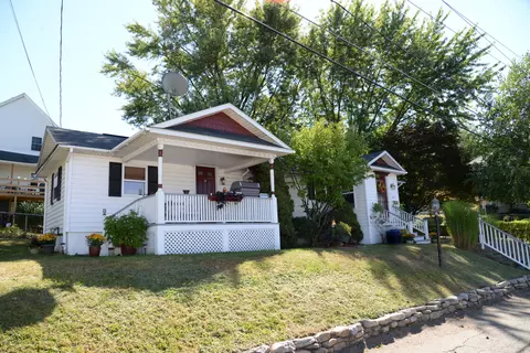 604 E Scott St, Olyphant, PA 18447 photo 1