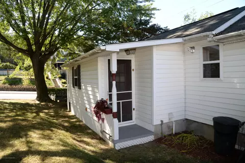 604 E Scott St, Olyphant, PA 18447 photo 19